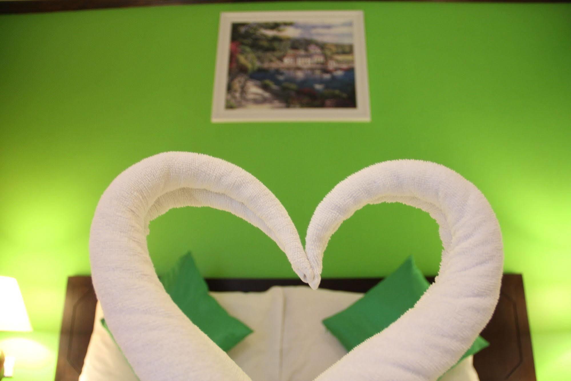 Sri Boutique Hotel パトン エクステリア 写真
